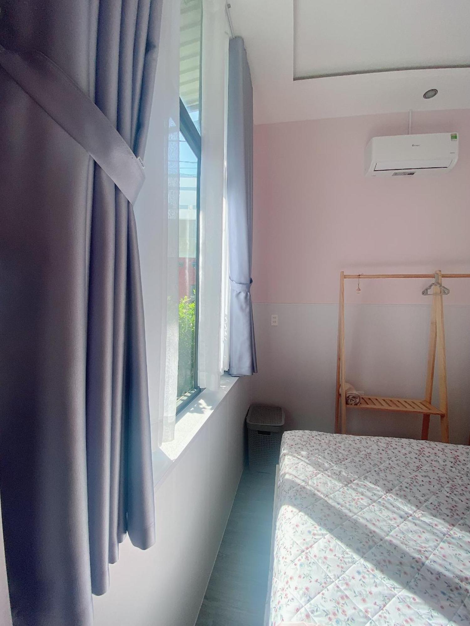 Naomi House *